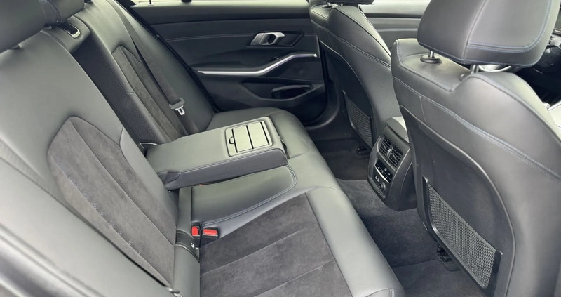 BMW Seria 3 cena 119000 przebieg: 158145, rok produkcji 2020 z Myślibórz małe 326